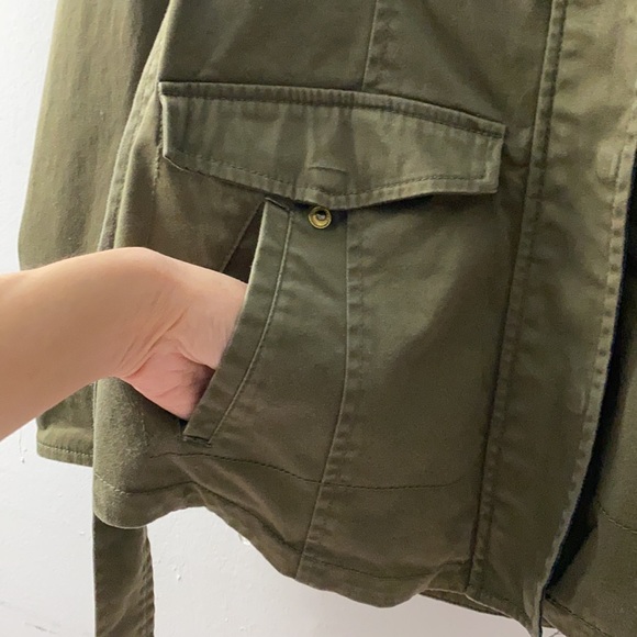 24. Tommy Hilfiger | Olive Green Utility Jacket with Hood - Picture 9 of 17